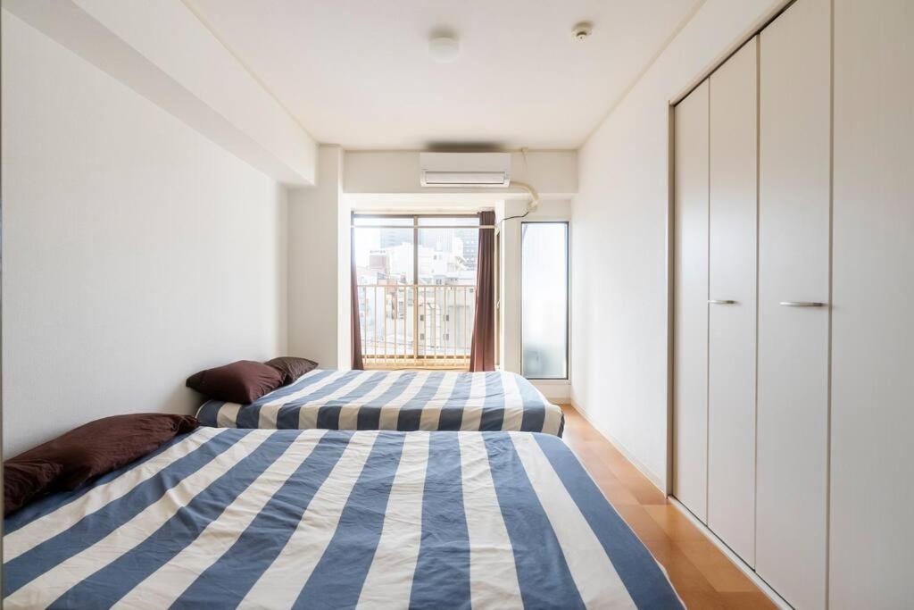 ２ Beds. Comfortable . Dotonbori / Kuromon Market. أوساكا المظهر الخارجي الصورة