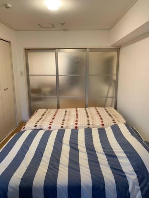 ２ Beds. Comfortable . Dotonbori / Kuromon Market. أوساكا المظهر الخارجي الصورة